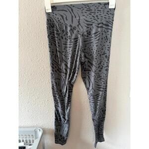 Paragon grey pattern leggings XL. GUC for minor wash wear. See other pairs liste